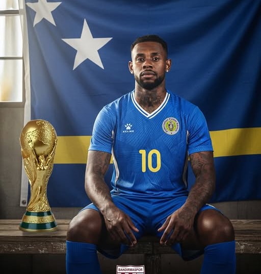 Bandırmaspor forması giyen Leandro Bacuna, Bandırmaspor tarihine adını altın harflerle