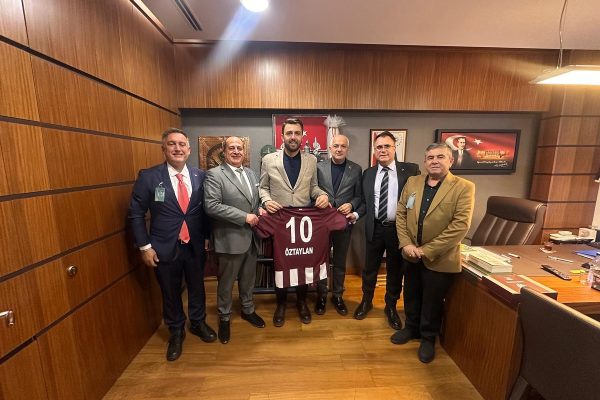 Bandırmaspor Yönetiminden protokol ve meclis ziyaretleri