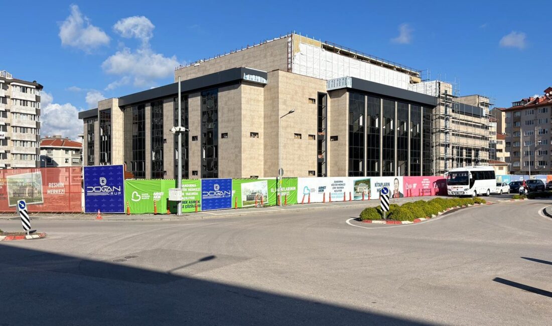 Balıkesir Büyükşehir Belediye Başkanı Ahmet Akın’ın sürecini yakından takip ettiği