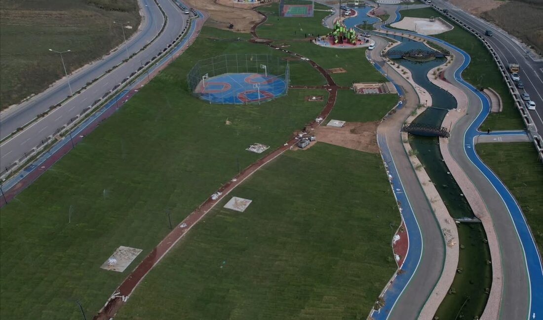 Bandırma Belediyesi çalışmalarına aralıksız devam ediyor. Belediye Başkanı Dursun Mirza’nın