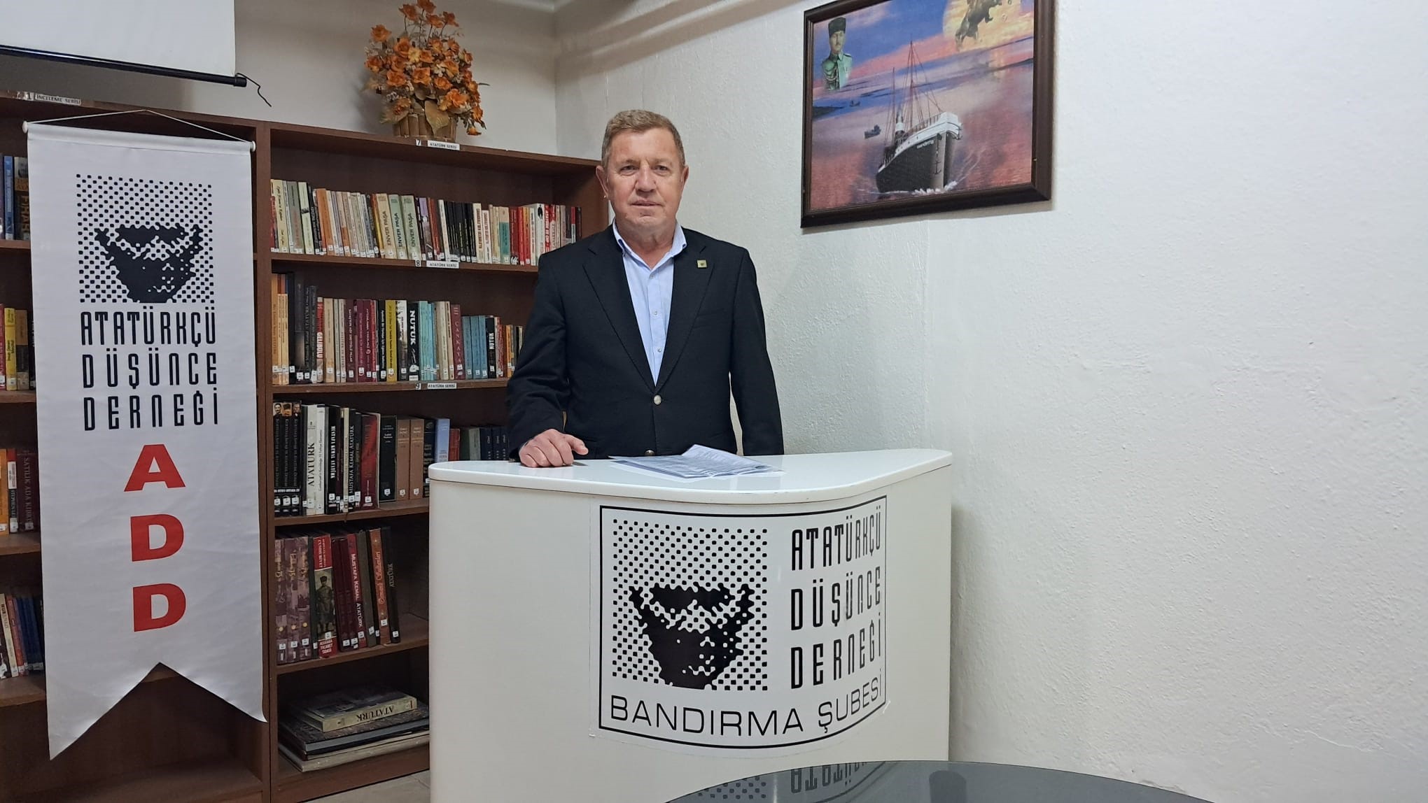 Hayri Turna devleti yönetenleri sorumlu davranmaya davet etti