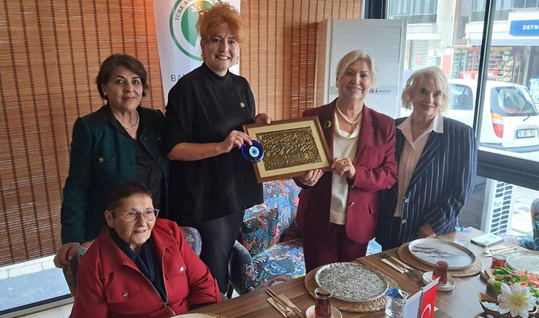 Türk Anneler Derneği Genel Başkanı Handan Çakıroğlu Bandırma’yı ziyaret ederek