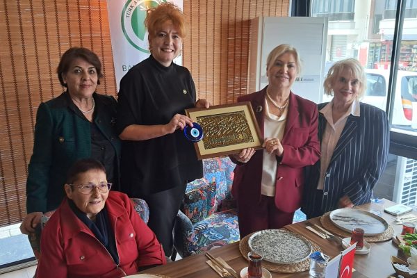 Türk Anneler Derneği Genel Başkanı Handan Çakıroğlu Bandırma’da