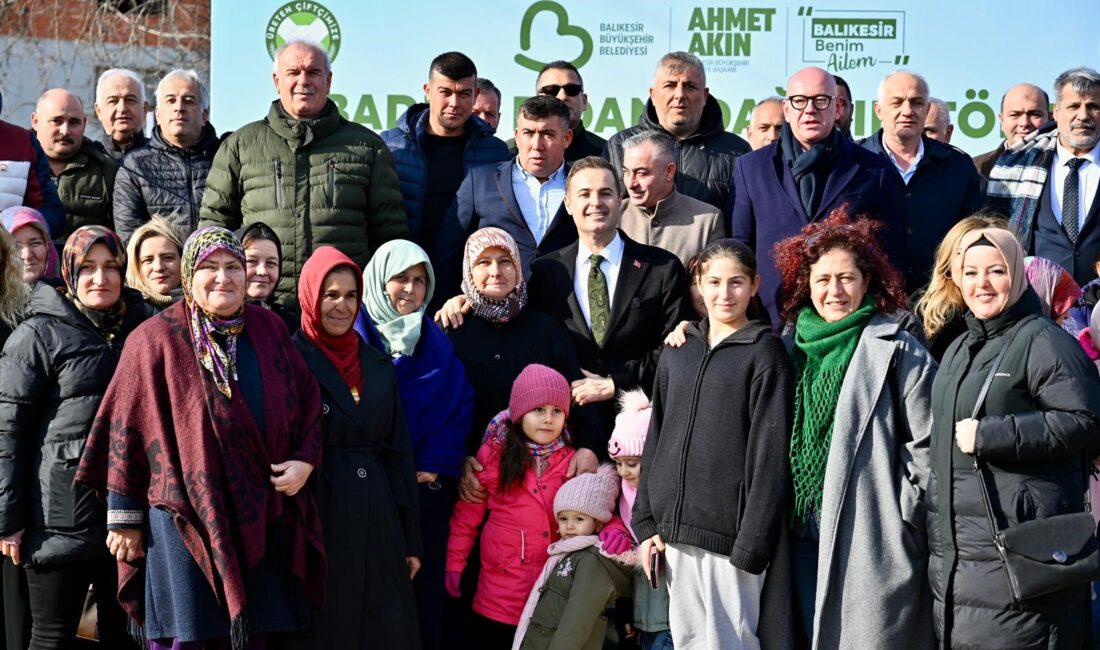 Balıkesir Büyükşehir Belediye Başkanı Ahmet Akın, Manyas Çakırca Mahallesi’nde düzenlenen