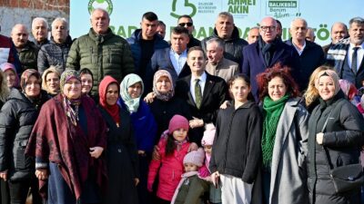 Balıkesir Büyükşehir Belediye Başkanı Ahmet Akın, Manyas Çakırca Mahallesi’nde düzenlenen