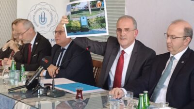 Bandırma Onyedi Eylül Üniversitesi Rektörü Prof. Dr. İsmail Boz yerel