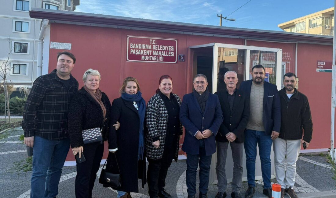 CHP İlçe teşkilatı mahalle muhtarlarını ziyaret etmeye devam ediyor. Bu