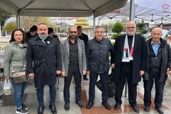Gazze için hayır çarşısı