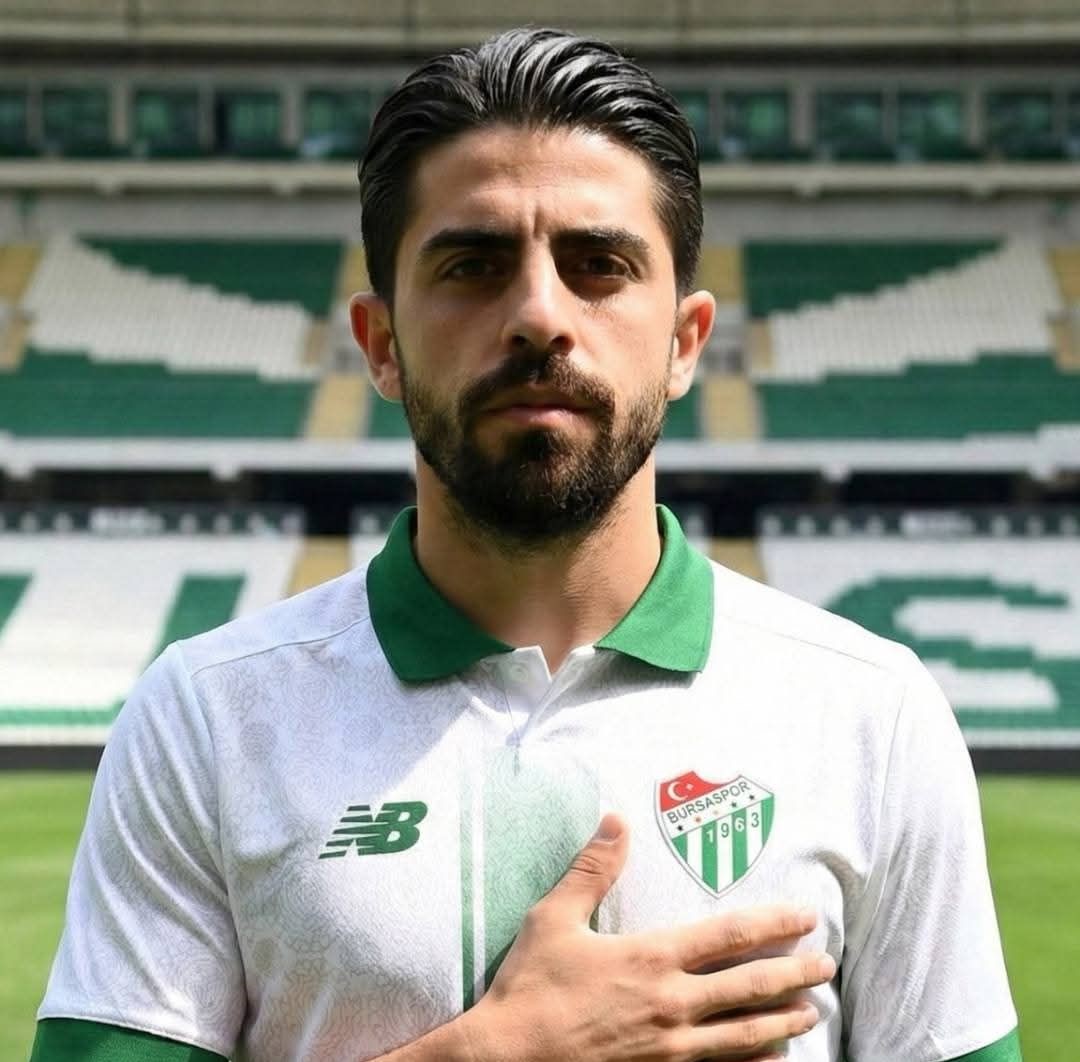 Rahmetullah Berişbek Bursaspor’a transfer oldu