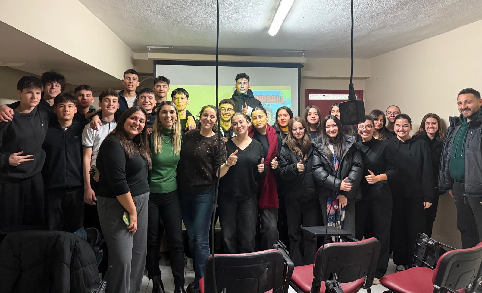 Gençlik ve Spordan Hentbol Sporcularına Seminer