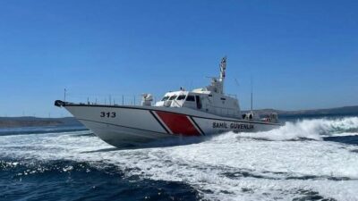 Dün gece arkadaşı ile Kapıdağ’da kamp yapan Elif Kumal. isimli