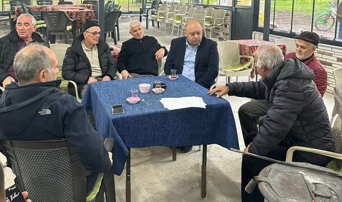 Gönen Belediye Başkanı esnaf ziyaretlerine devam ediyor. Fırsat bulduğu her