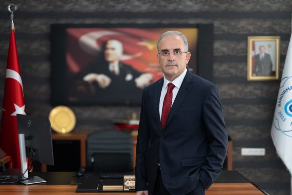 Boz: Engelli bireylerimize sevgi ve saygılarımı sunuyorum
