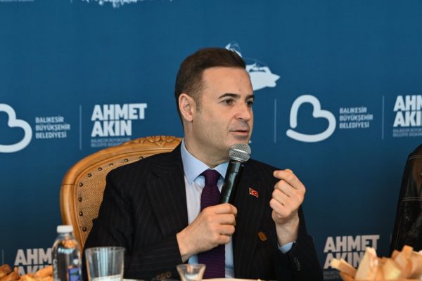 Başkan Akın, medya temsilcileriyle bir araya geldi