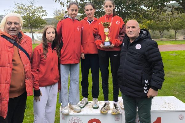 Bandırmalı Atletler Türkiye Finaline Koşuyor