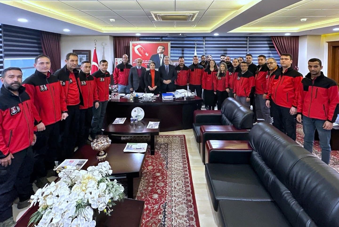 Başkan Mirza Afet Koordinasyon Birimi ve Kriz Yönetimi Merkezi ekibini ağırladı