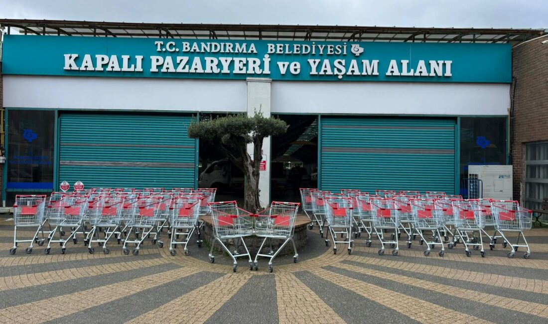 Bandırma Belediyesi, Kapalı Pazar Yeri ve Yaşam Alanı’nda artan vatandaş