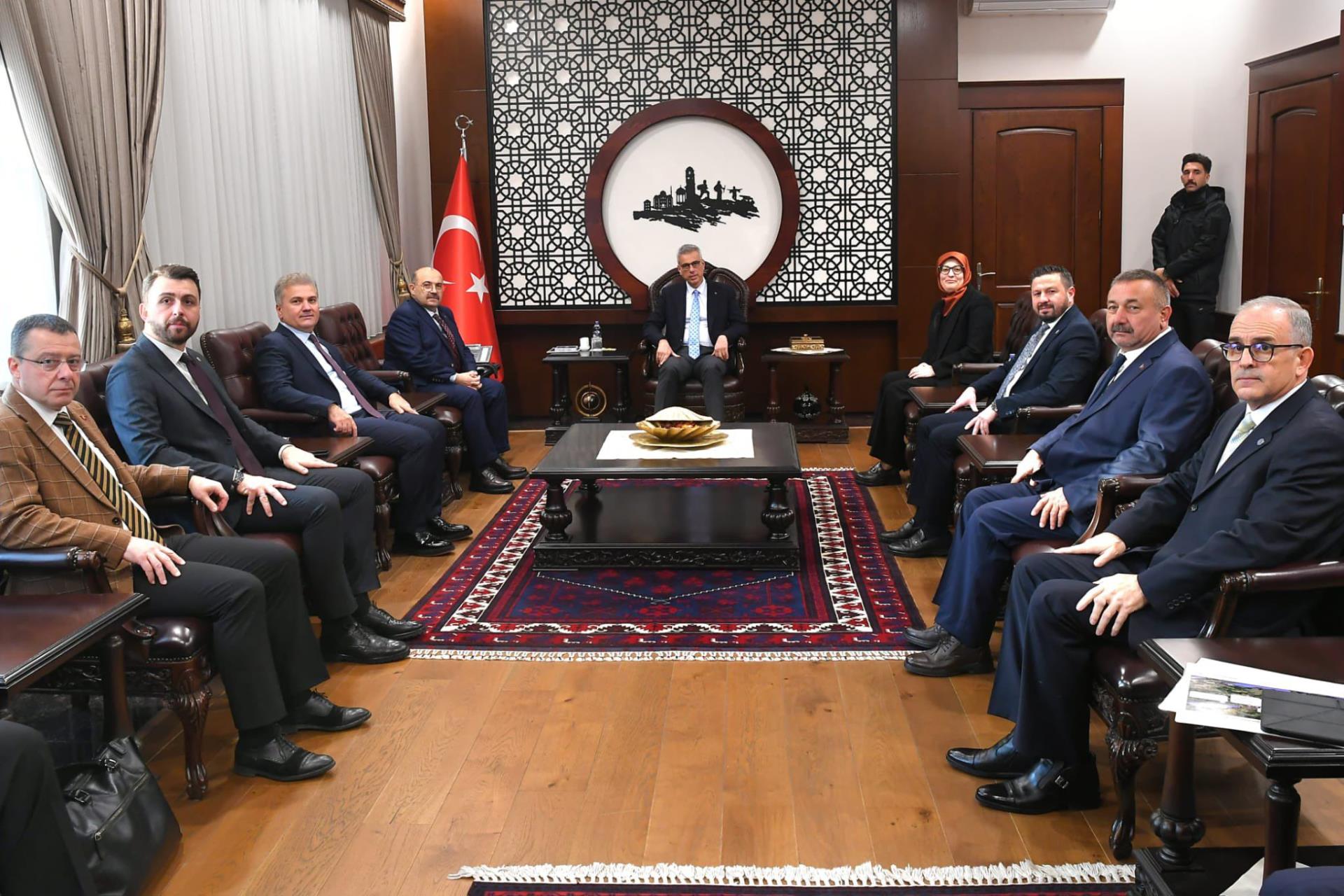 Sağlık Bakanı Memişoğlu’ndan Bandırma’ya hastane müjdesi