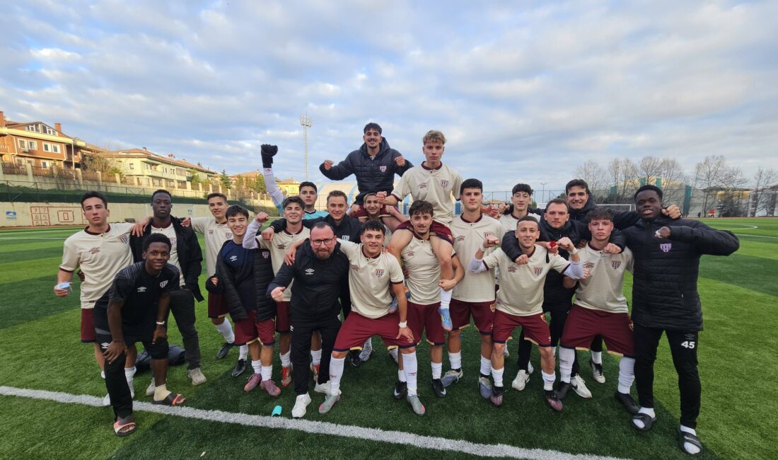 Pendikspor U19 0  BANDIRMASPOR U19 2 U19 Gelişim liginde deplasmanda