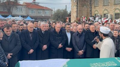 İyi Parti Balıkesir Milletvekili Turhan Çömez’in annesi İkbal Çömez ebediyete