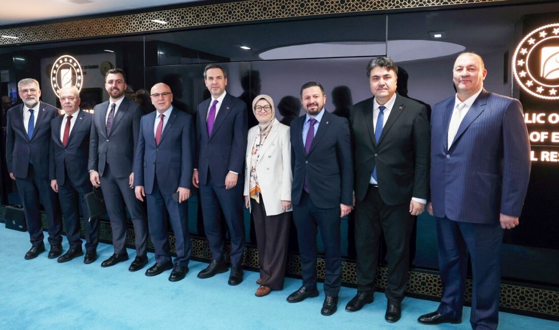 Ak Parti Balıkesir Milletvekili Ali Taylan Öztaylan bölge sorunlarını sorumlu