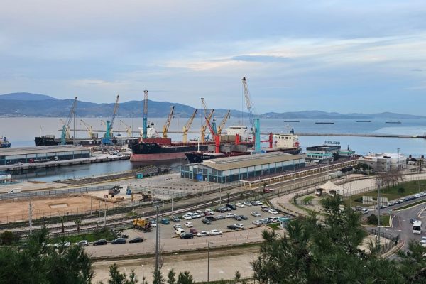 Bandırma Limanında 2025 yılında dış ticaret hacmi 2 milyar 233 milyon dolar oldu