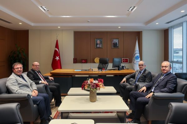 Kaymakam Gülen BANÜ’yü ziyaret etti
