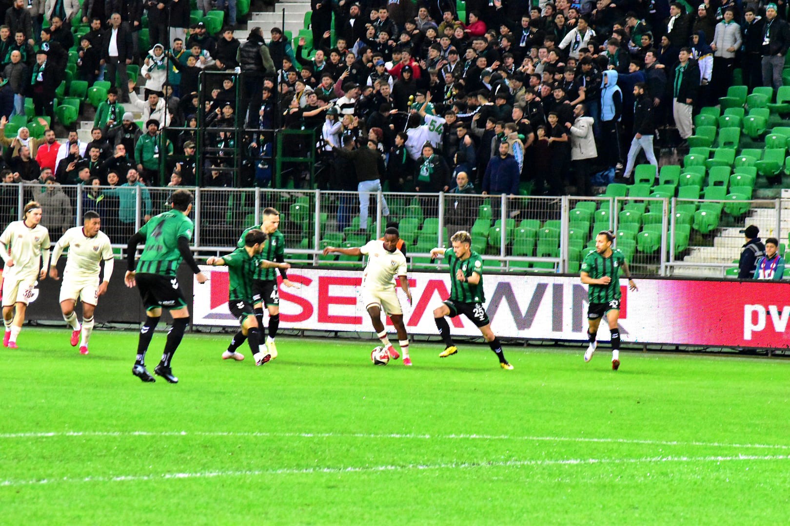 Sakarya’dan 1 puanla döndük ( 1-1 )