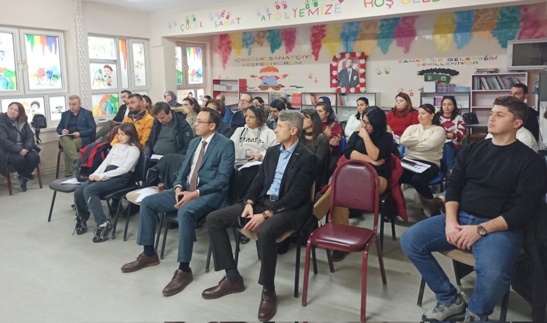 Türkiye Yüzyılı Maarif Modeli ile ilgili ilkokullarımızda sınıf öğretmenlerimizin katılımlarıyla