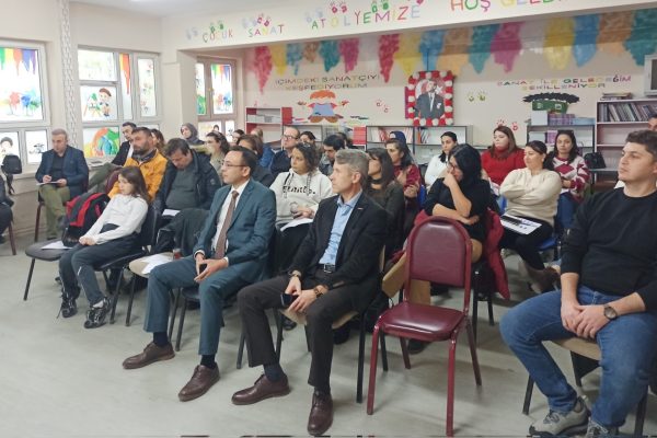 Milli Eğitim Müdürlüğünün atölye çalışmaları devam ediyor