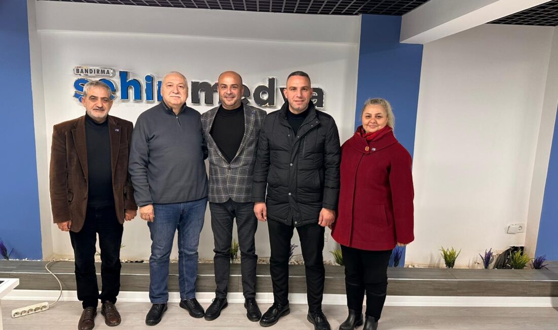 Anahtar Parti Bandırma İlçe Yönetimi 10 Ocak Gazeteciler Günü nedeniyle