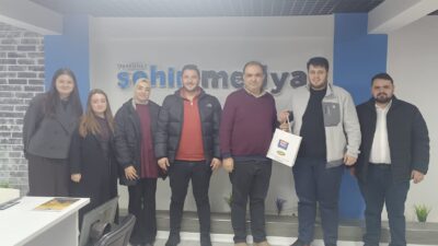 Ak Parti Bandırma Gençlik Kolları Başkan Yunus Emre Doğru ve