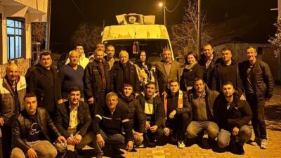 Ak Parti İlçe Teşkilatı Ramazan ayında iftar sonrasında mahalle ziyaretlerine