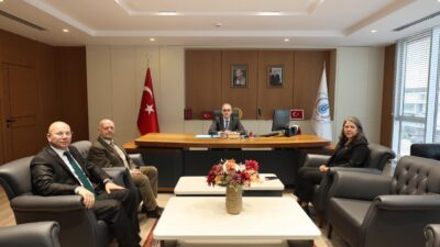 BANÜ Spor Bilimleri Fakültesinde dekanlık görev değişimi dolayısıyla devir teslim