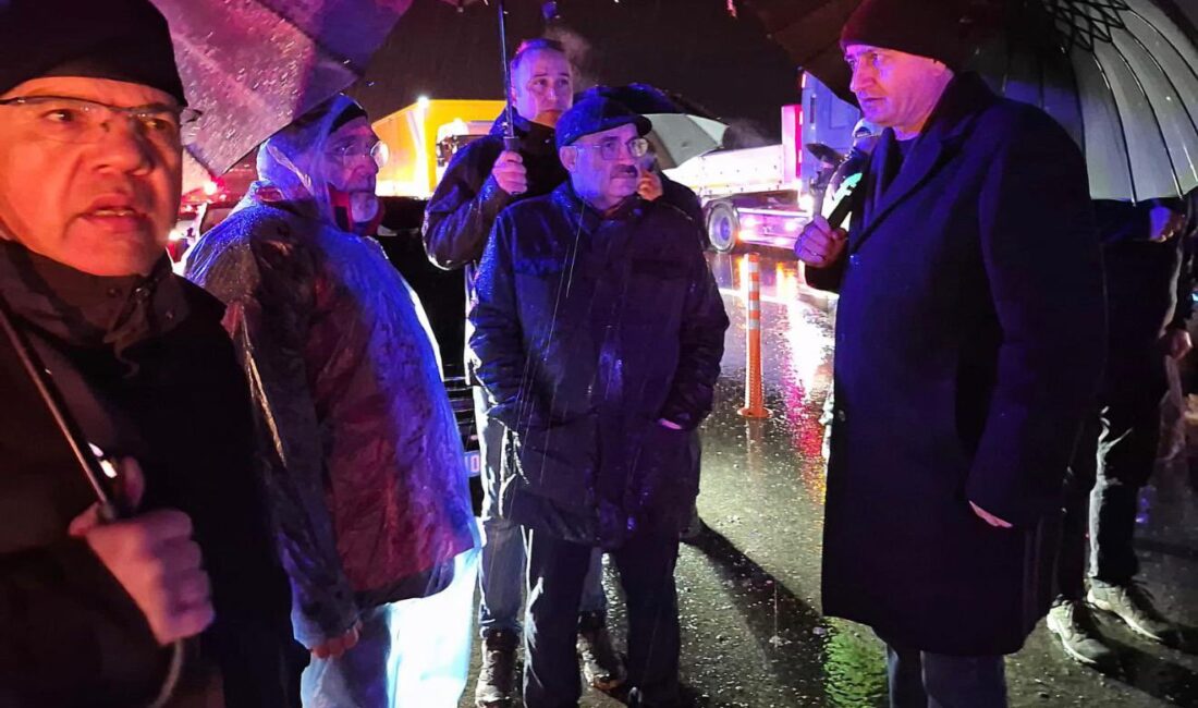 Balıkesir 9. Ana Jet Üssünden havalanan F-16 savaş uçağı İstanbul