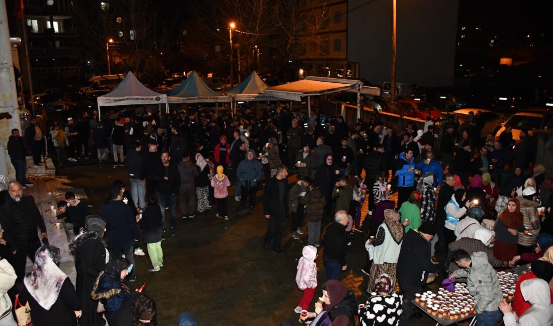 &nbsp; Balıkesir Büyükşehir Belediyesi, Berat Kandili nedeniyle 20 ilçede çeşitli