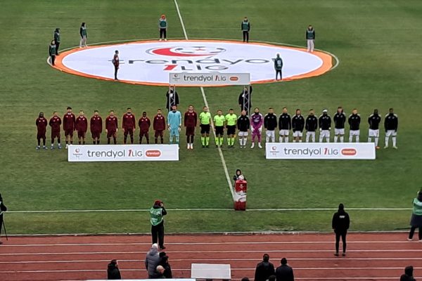 3 puan 2 golle geldi ( 2-0 )