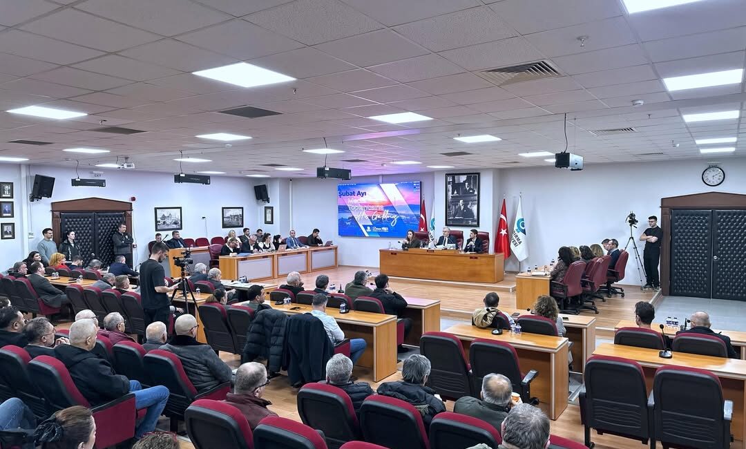 Bandırma Belediye Meclisi ‘nin Şubat ayı olağan toplantısı gerçekleştirildi. Toplantının