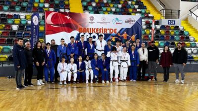 Balıkesir Büyükşehir Belediyesi tarafından sporculara sağlanan güçlü destek bir kez