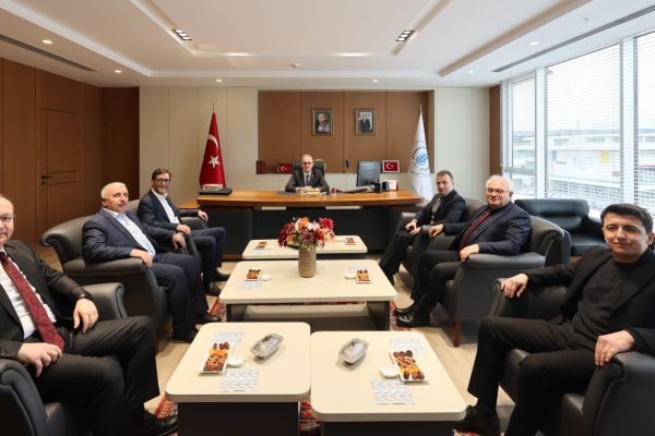 Tavşanlı Belediye Başkanı ve Baştaş Grup Yönetim Kurulu Başkanından Rektöre Nezaket Ziyareti