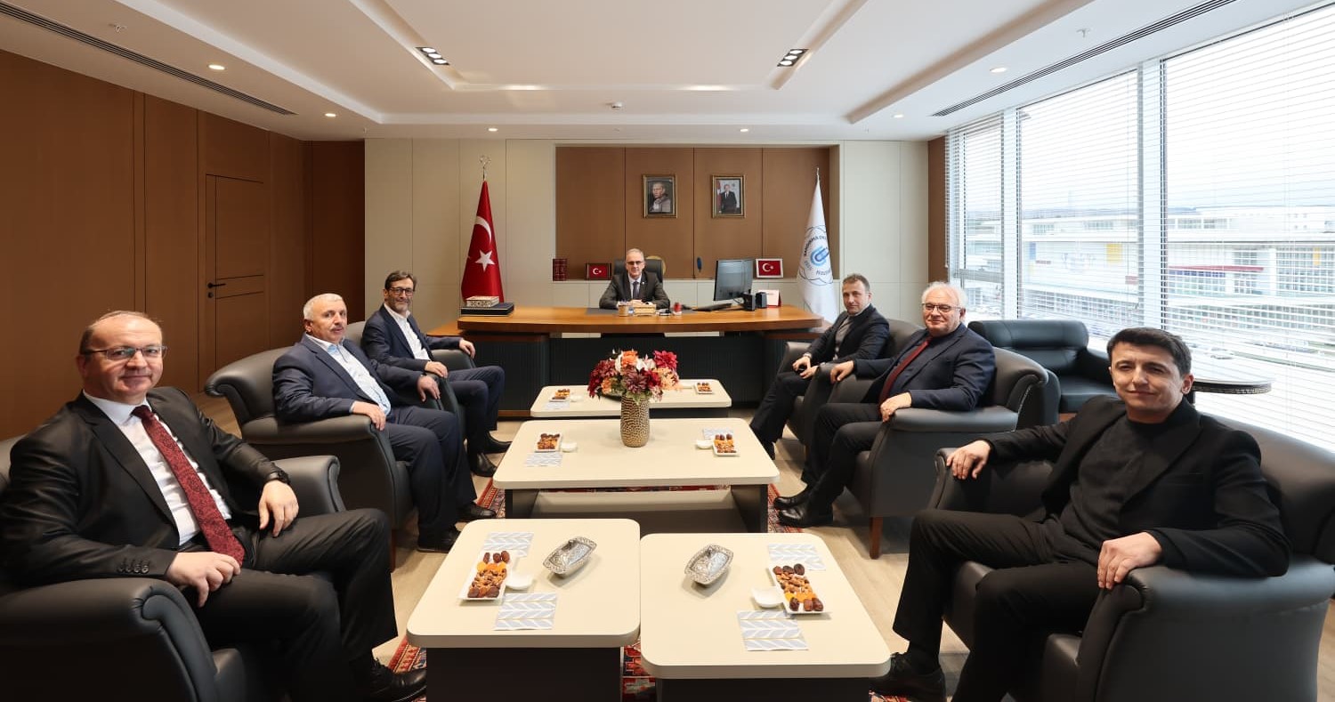 Tavşanlı Belediye Başkanı ve Baştaş Grup Yönetim Kurulu Başkanından Rektöre Nezaket Ziyareti
