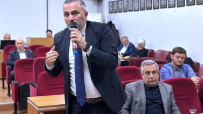 Ak Parti Büyükşehir ve Bandırma Belediye meclis üyesi Mehmet Doğan,