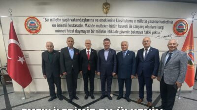 24. & 26. Dönem CHP Balıkesir Milletvekili Av. Namık Havutça