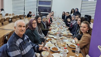 Bandırma Gençlik ve Spor İlçe Müdürlüğü aziz şehitlerimizin kıymetli ailelerini