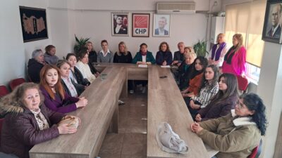 CHP Kadın Kolları 8 Mart Dünya Emekçi Kadınlar Günü dolayısıyla