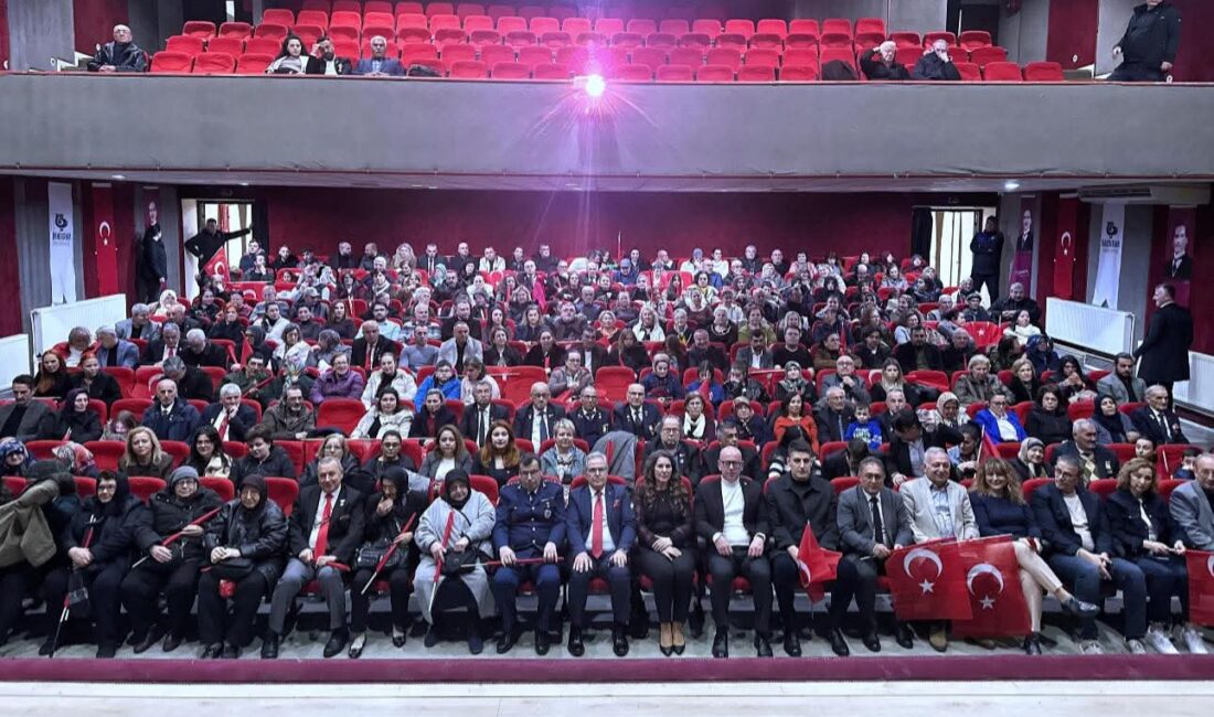 Bandırma Belediyesi’nin hazırlattığı “Şahit Olanlar” belgeselinin özel gösterimi, Barış Manço