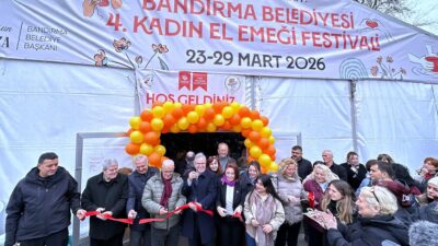 Bandırma Belediye Başkanı Dursun Mirza, Bandırma’nın kadın üreticilerini ve yaratıcılarını