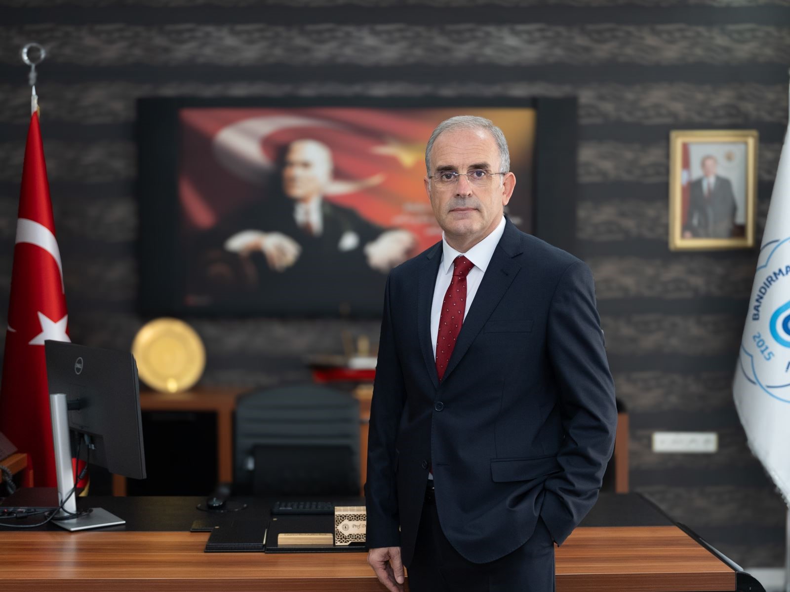 Rektör Prof. Dr. İsmail Boz Emekçi Kadınlar Gününü kutladı