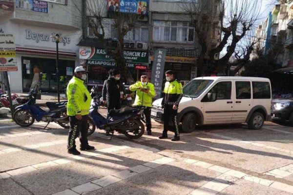 Erdek’te 29 şahsın sürücü belgesi geri alındı