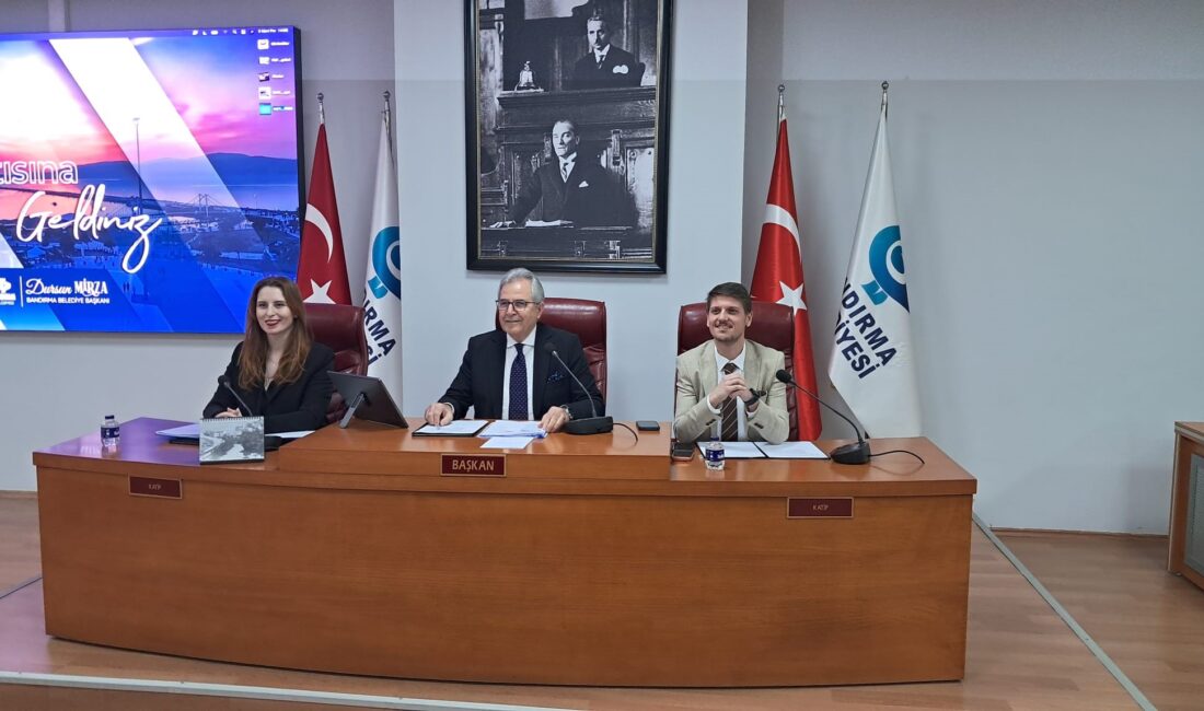 Bandırma Belediyesi Şubat ayı olağan meclis toplantısı gerçekleştirildi. Gündem öncesi